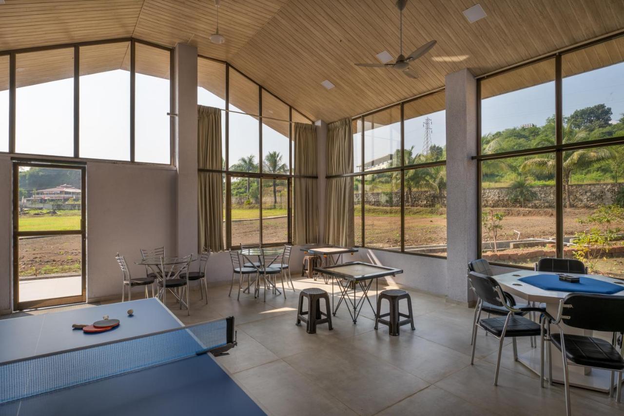 Hillrock Resort & Villas, Neral-카르자트 외부 사진