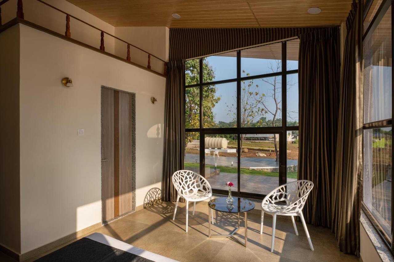 Hillrock Resort & Villas, Neral-카르자트 외부 사진