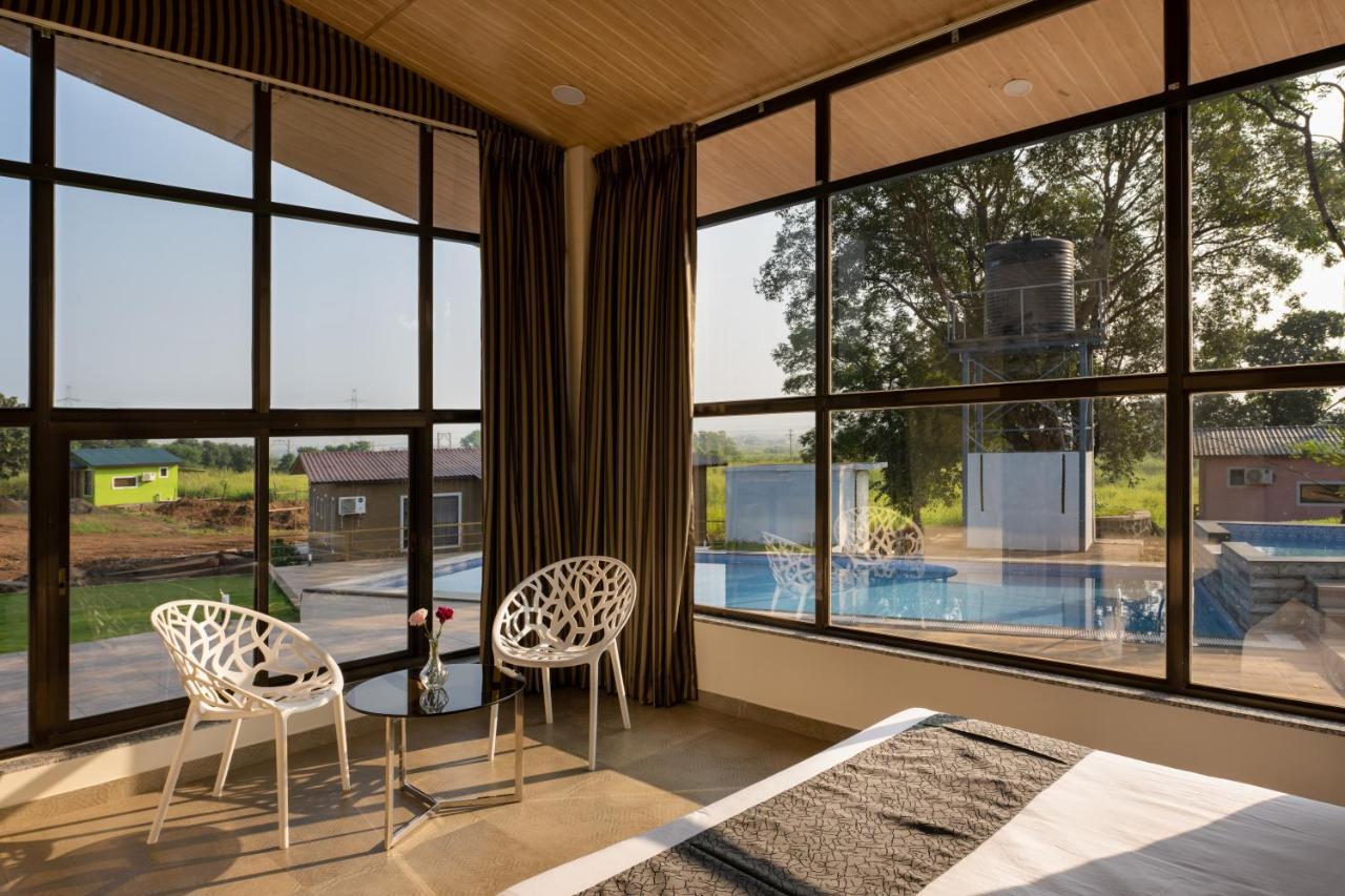 Hillrock Resort & Villas, Neral-카르자트 외부 사진